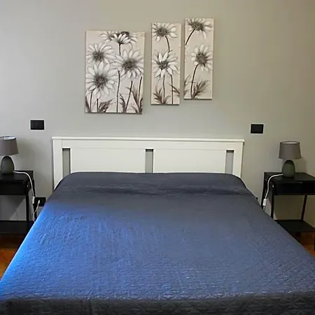 Alexander-room And Breakfast 4*