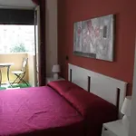 Alexander-room And Breakfast 3*