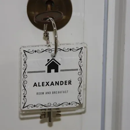 Alexander-room And Breakfast 3*