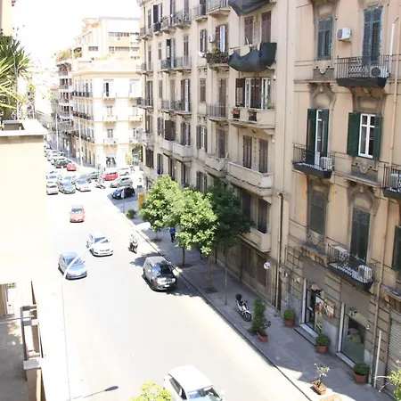 Alexander-room And Breakfast 3* Palermo